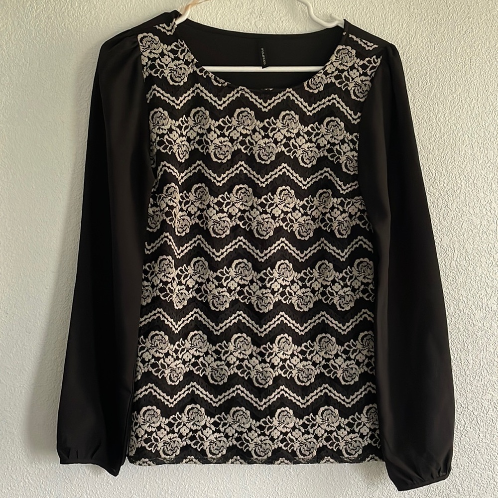 Black/cream long sleeve dressy lace top